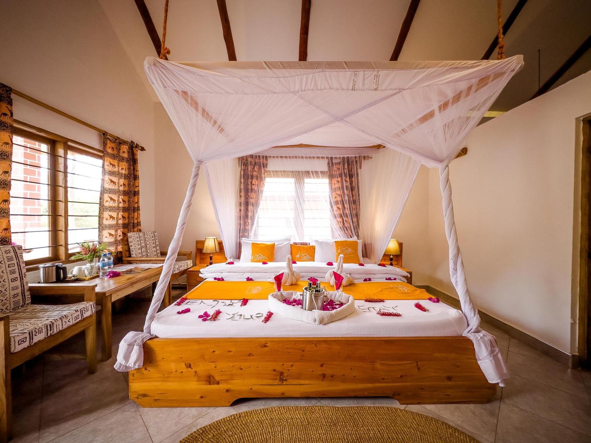 Meru View Lodge Usa River Екстер'єр фото